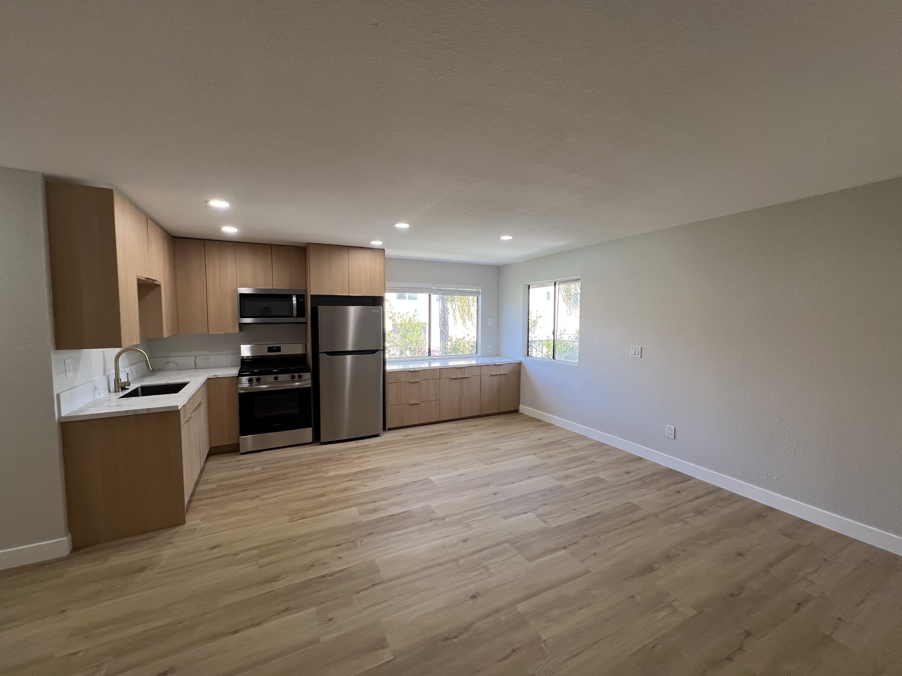 4546 60th Street - 6